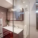 Natura Prive Swimming Pool Villa *