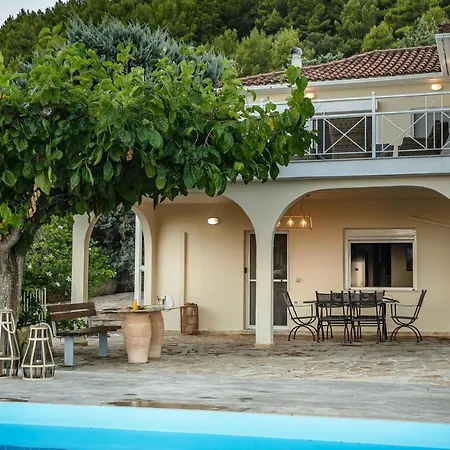 Natura Prive Swimming Pool Βίλα