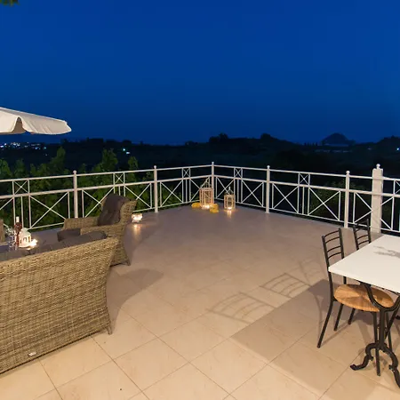 Villa Natura Prive Swimming Pool *