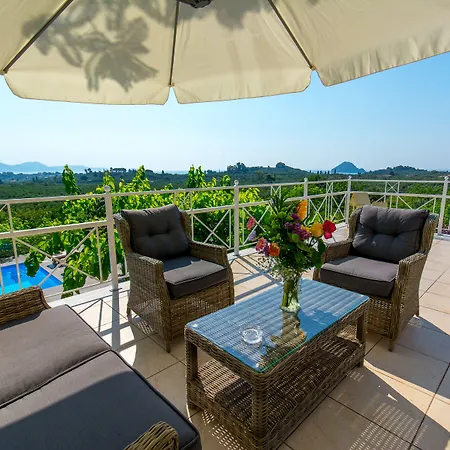 Natura Prive Swimming Pool